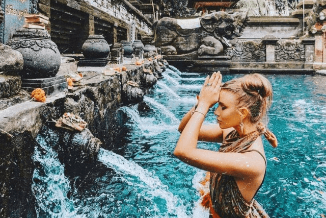 Bali Flower Bath, Massage & Tirta Empul Experience