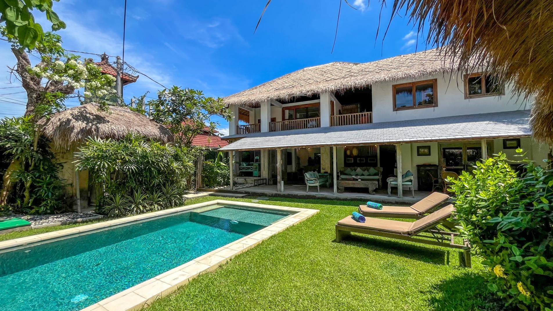 Villa Nak Main