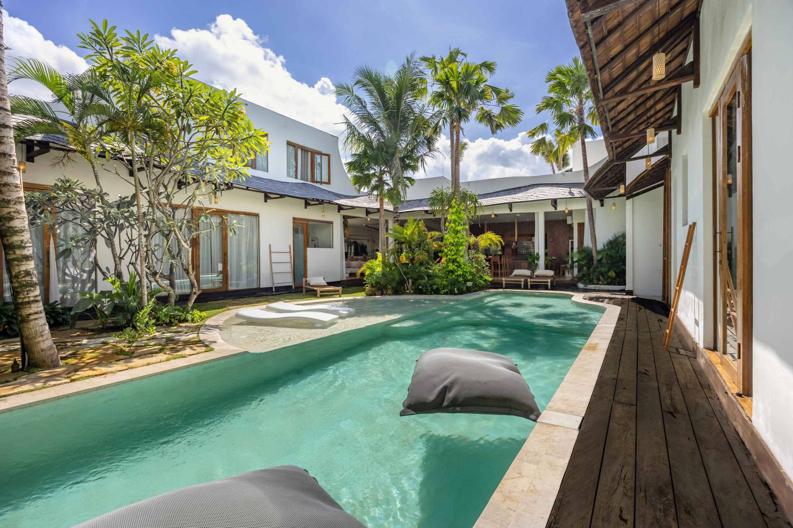 Villa HOM Main