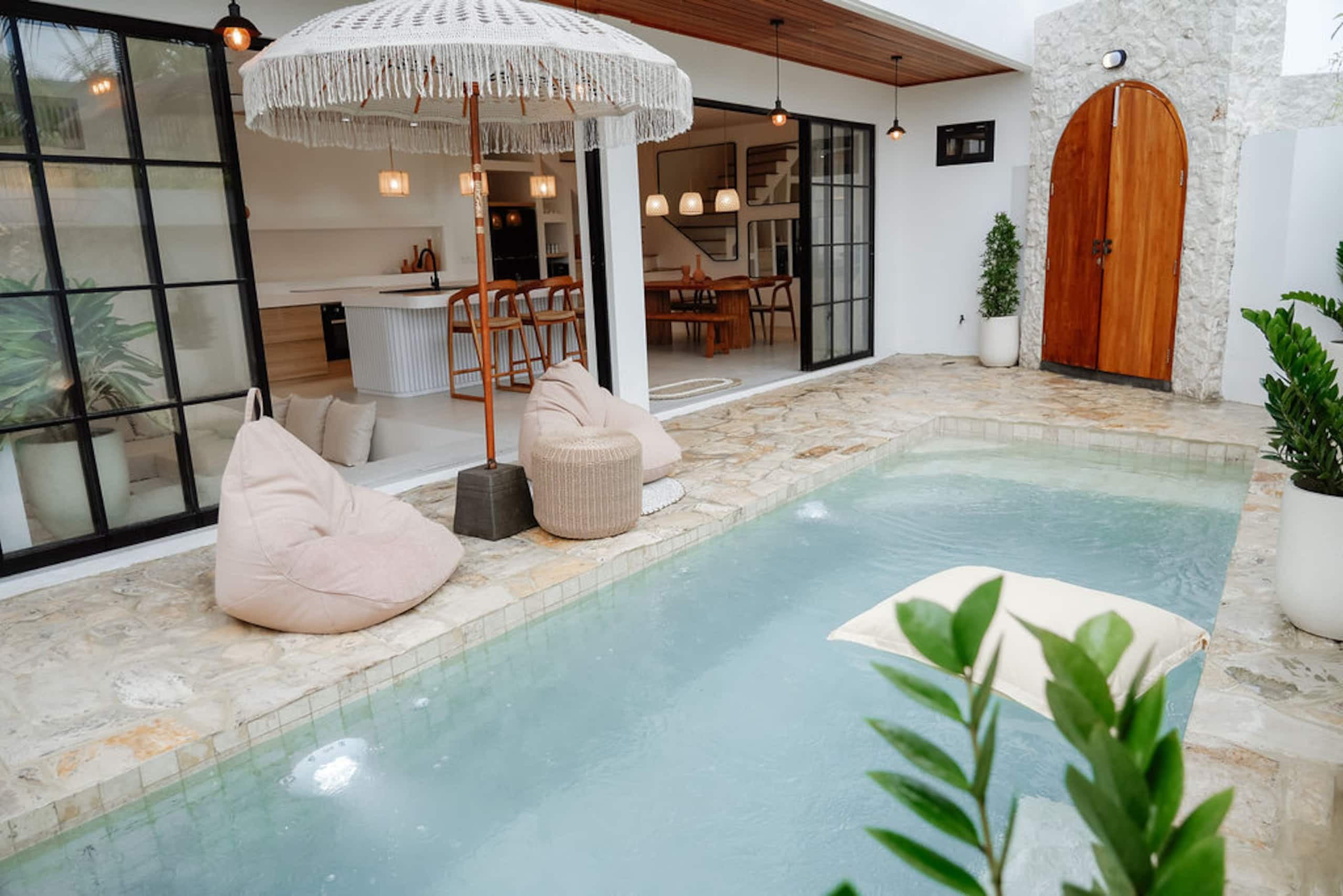 Villa Dawnhaven Main