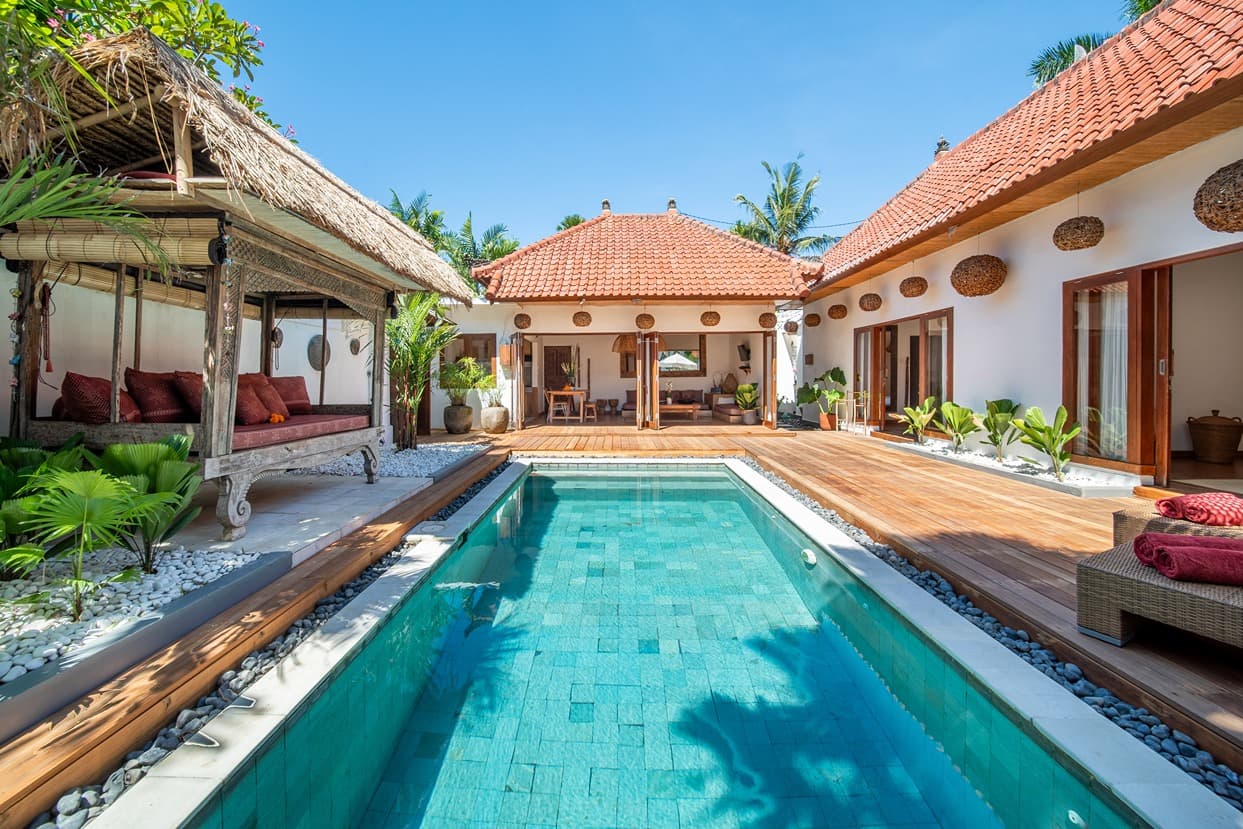 Villa Makasih Main