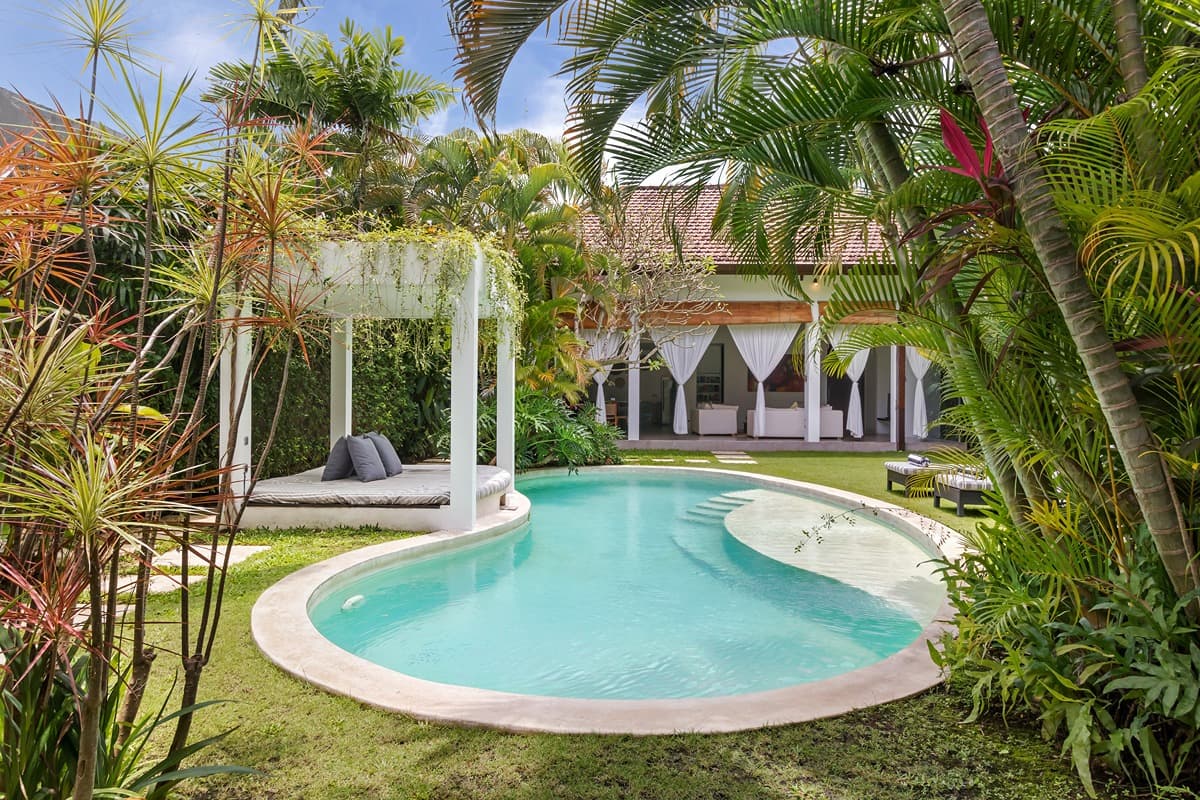 Villa Alice Dua Main