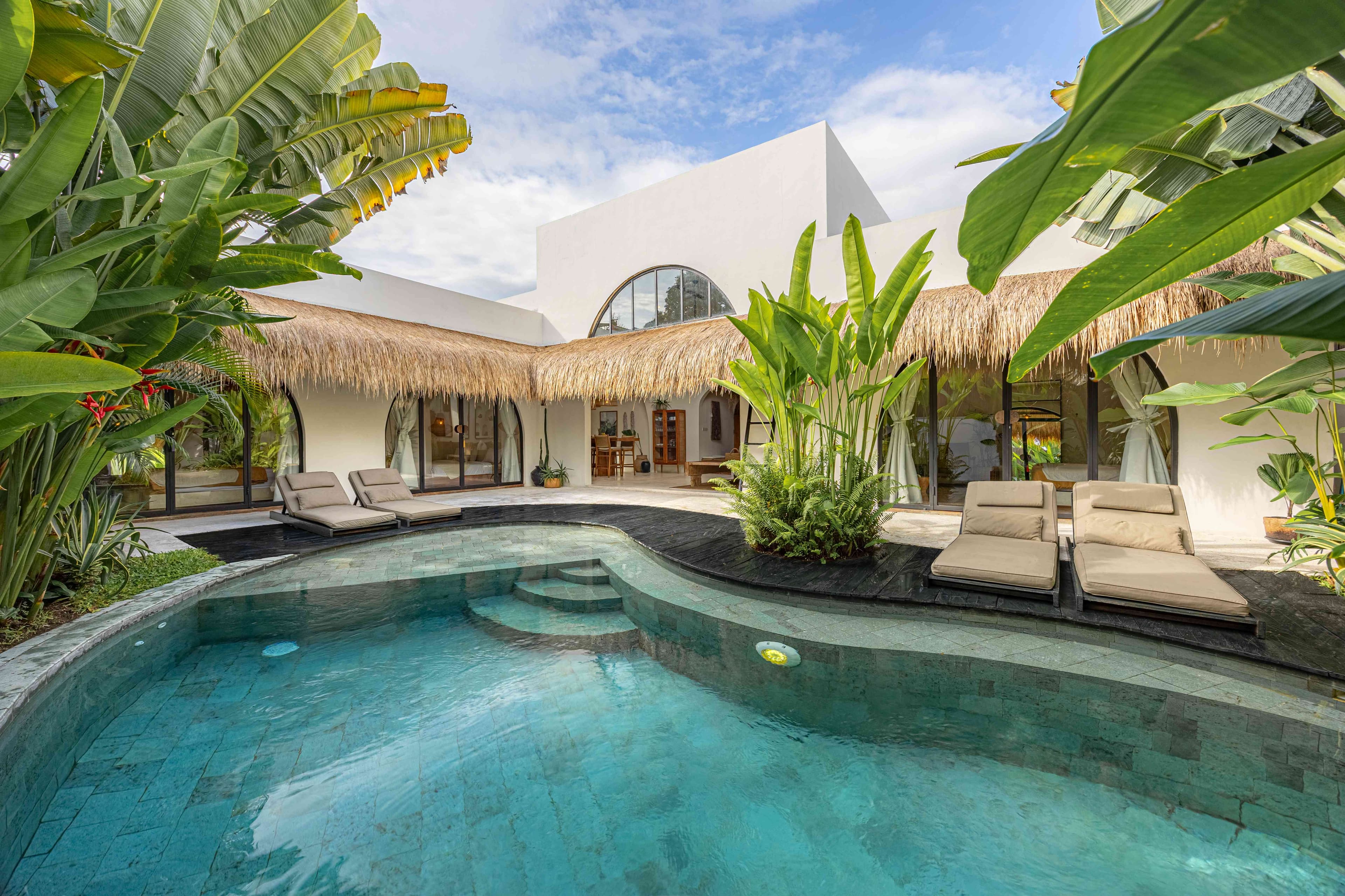 Kuwum Complex 4 Detail Photo