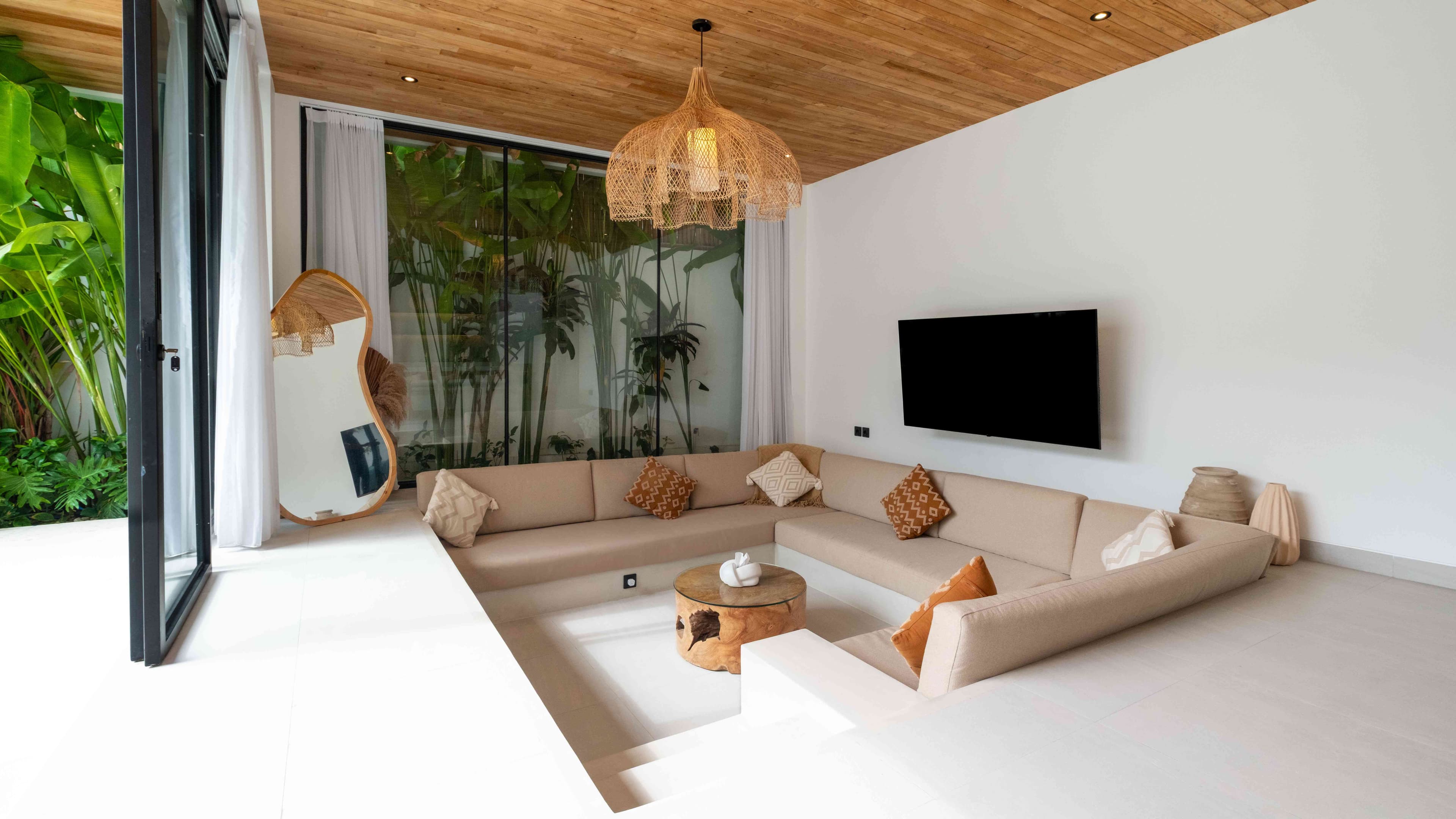 Loona Palm 1 Detail 1