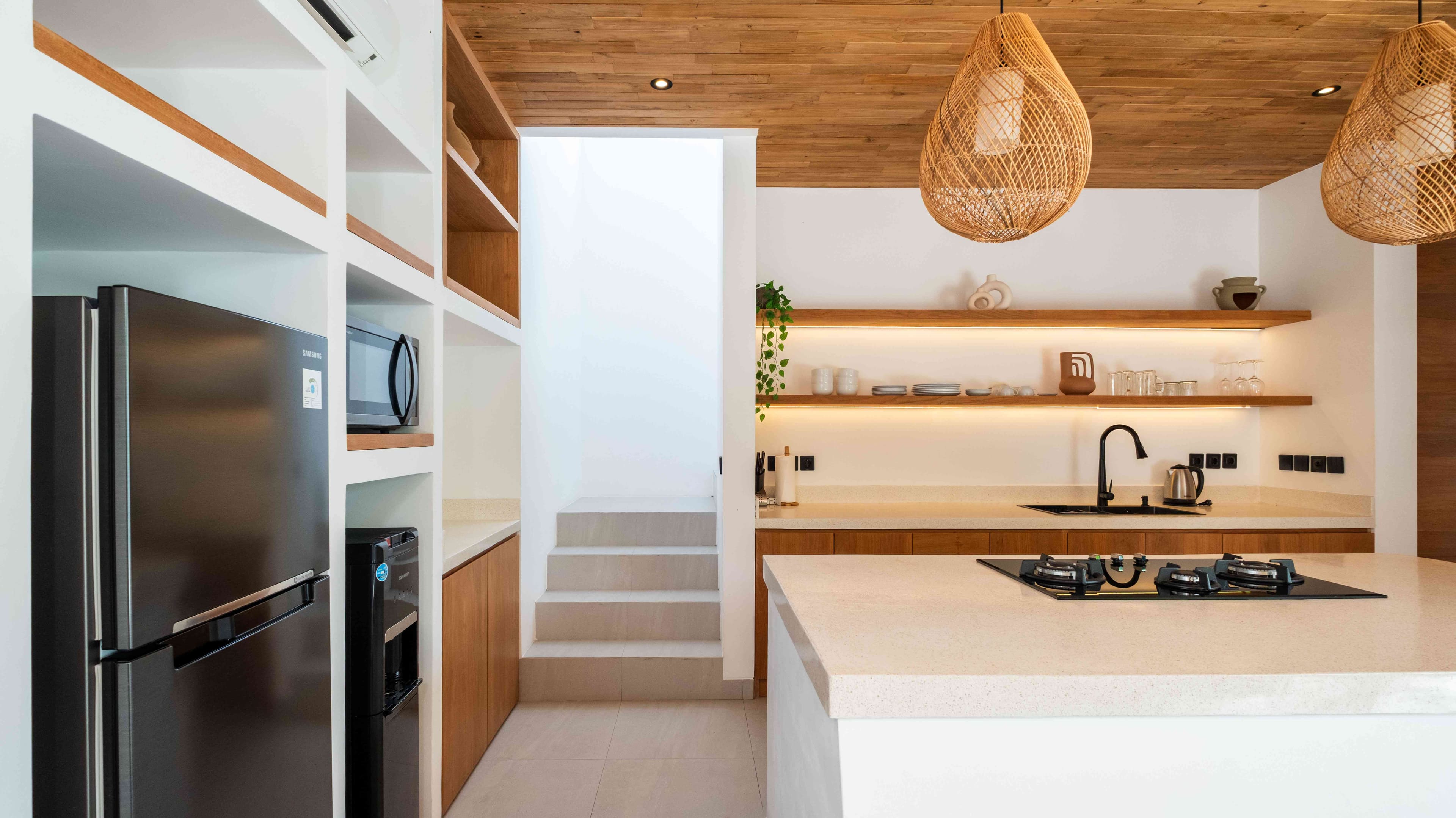 Loona Palm 1 Detail Photo