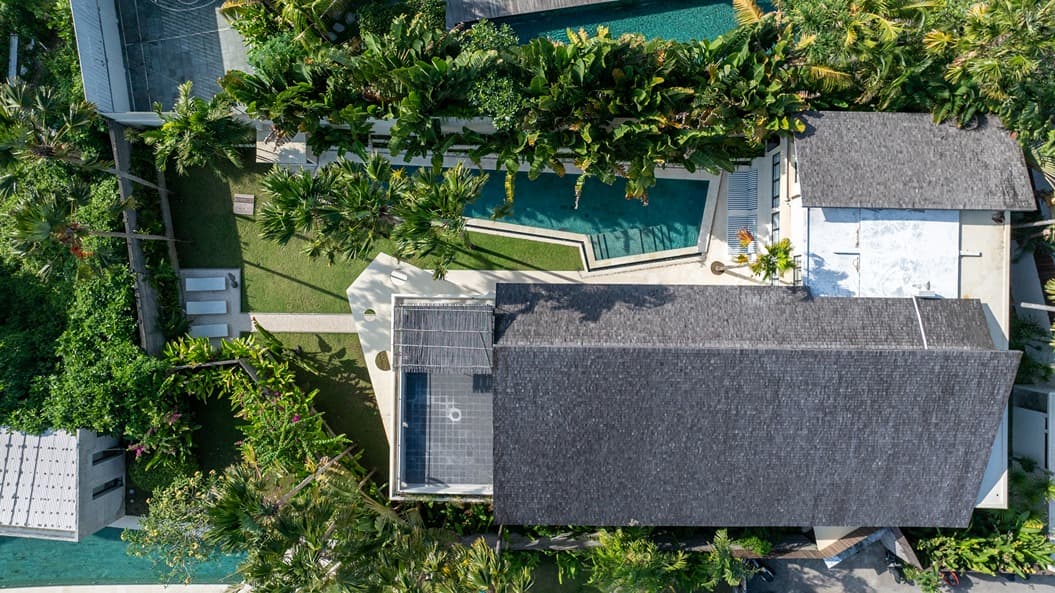 Villa Hitam Detail 2