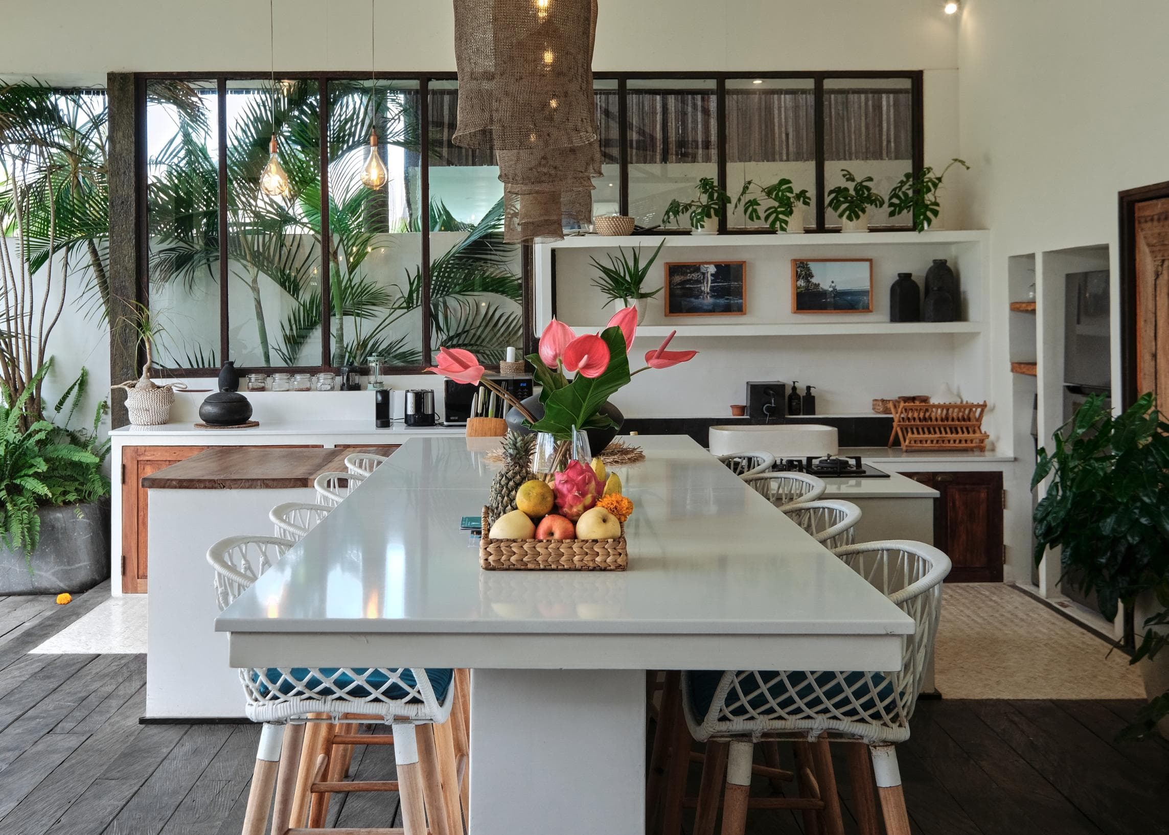 Bumbak Complex Detail Photo