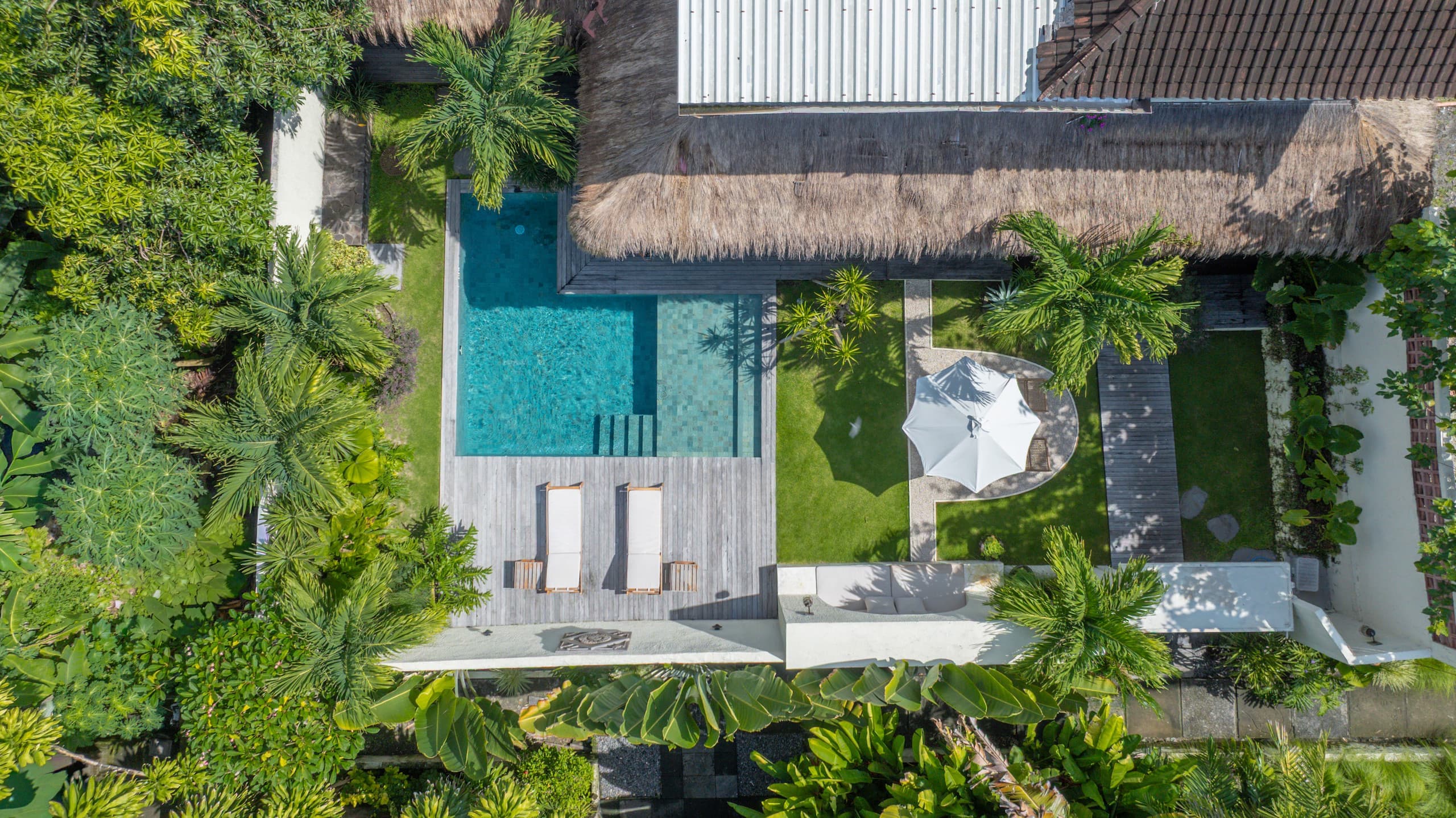 Villa Jodoh Main