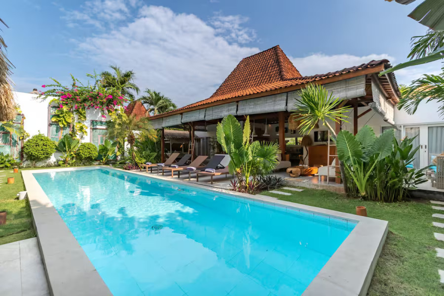 main_image_Villa_Sukacita
