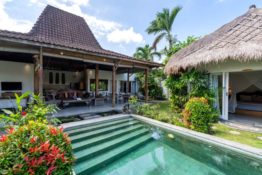 main_image_Villa_Aniri